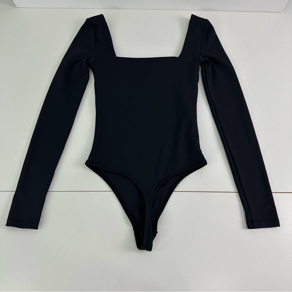 Aritzia Babaton Black Long Sleeve Bodysuit with Square Neckline Size 2XS (XXS) - Picture 2 of 16
